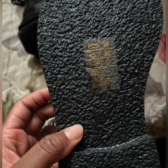 H&M boots for sell. - Picture 2 of 3